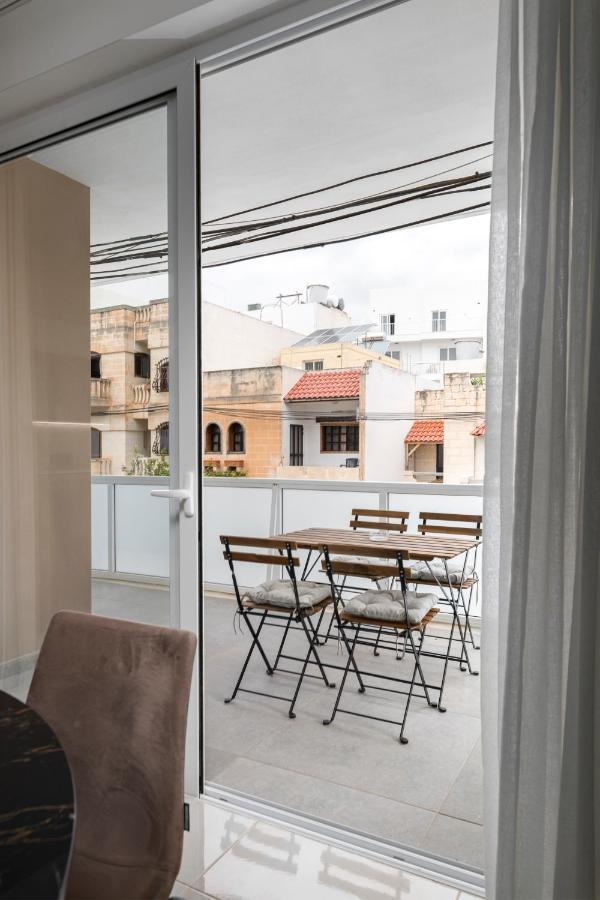 Modern 3Br Stylish Apartment With Large Balcony - Close To St Julians And St Georges Bay Is-Swieqi Zewnętrze zdjęcie